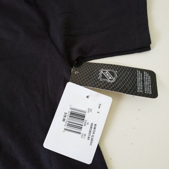 Boston Bruins Short Sleeve T-Shirt Tee Mens Small Black NHL Winter Classic NWT - Picture 8 of 11